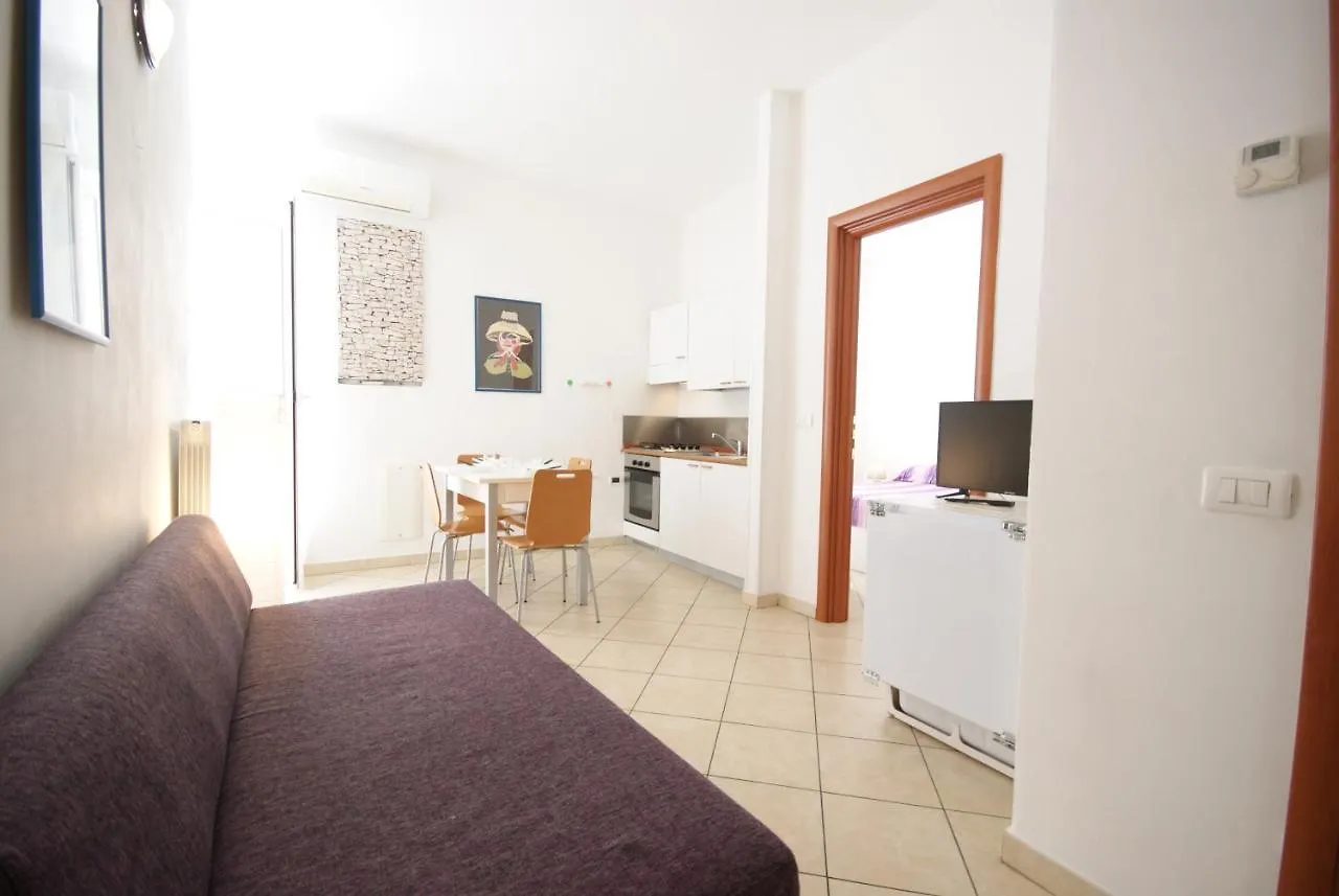 Apartment Da Simona Appartamenti Imperia