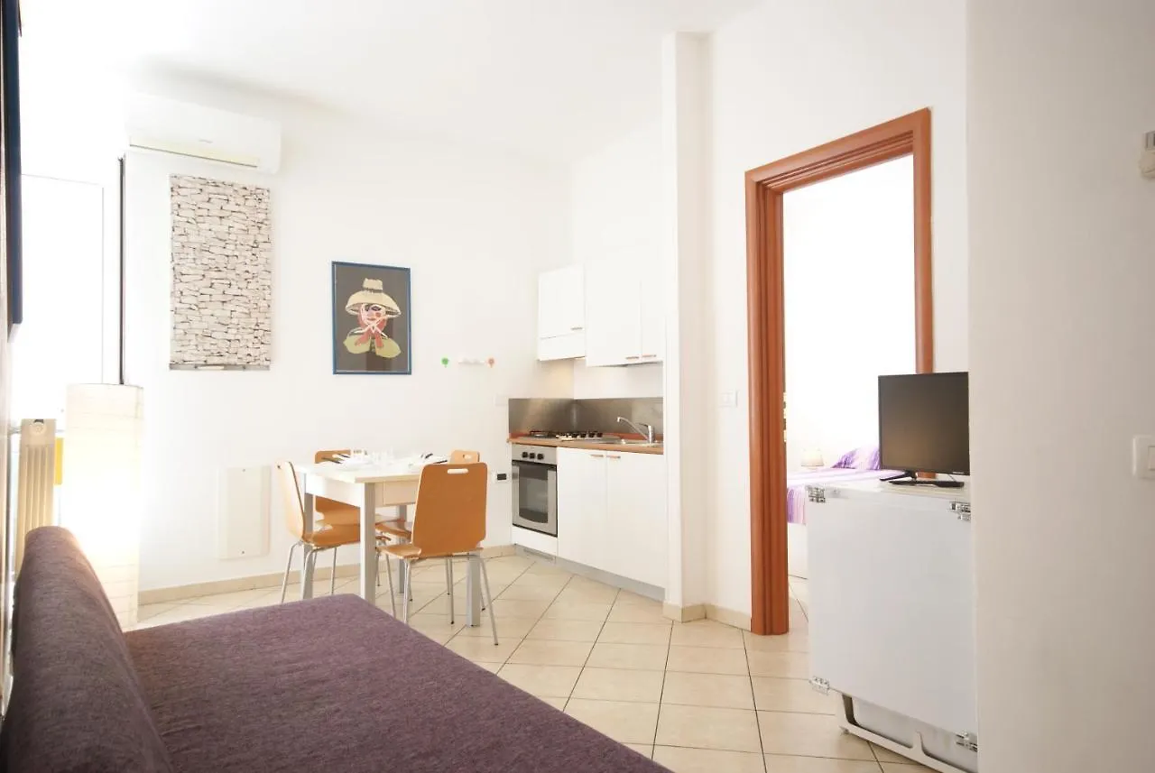 Apartment Da Simona Appartamenti Imperia